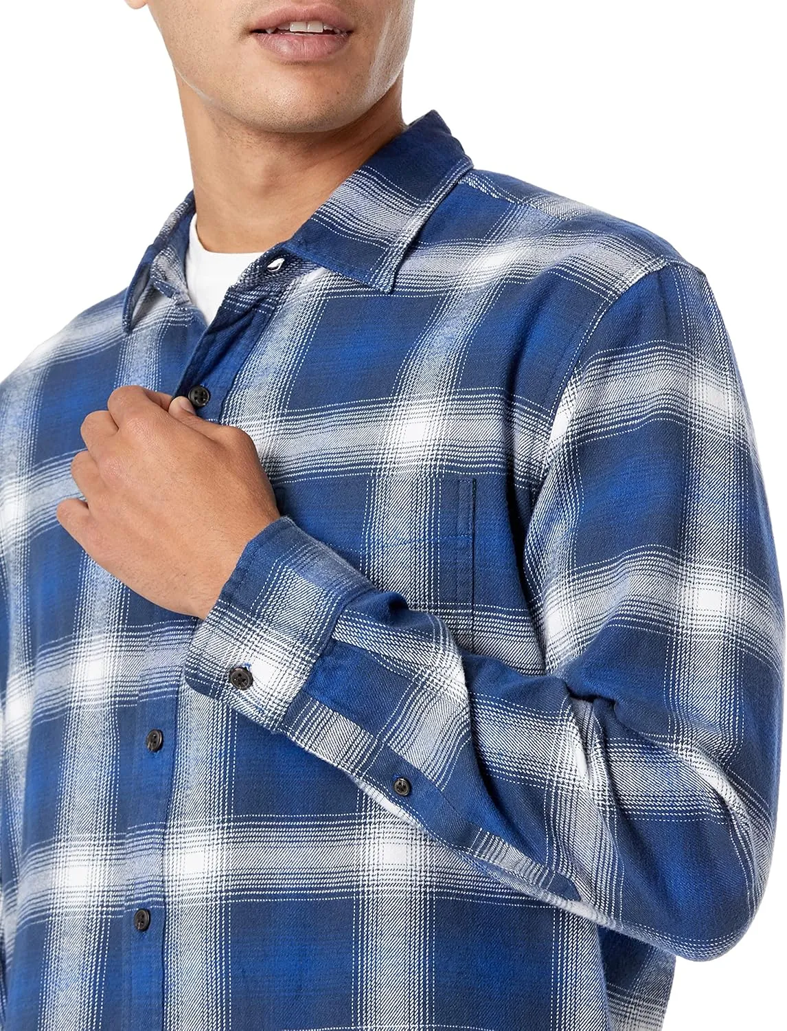 Amazon Essentials Men's Long-Sleeve Flannel Shirt (Available in Big & Tall)