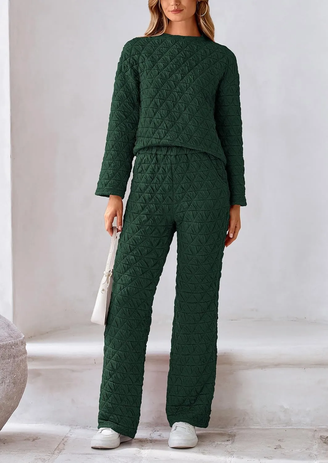 PRETTYGARDEN Women's 2 Piece Outfits Fall Fashion Clothes Quilted Long Sleeve Tops Wide Leg Pants Matching Lounge Sets