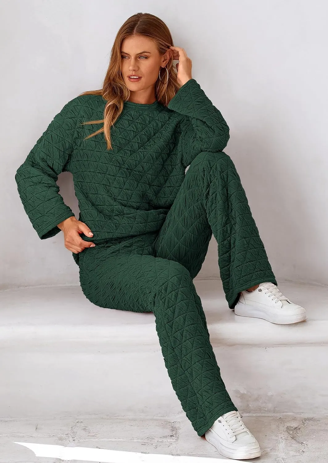 PRETTYGARDEN Women's 2 Piece Outfits Fall Fashion Clothes Quilted Long Sleeve Tops Wide Leg Pants Matching Lounge Sets