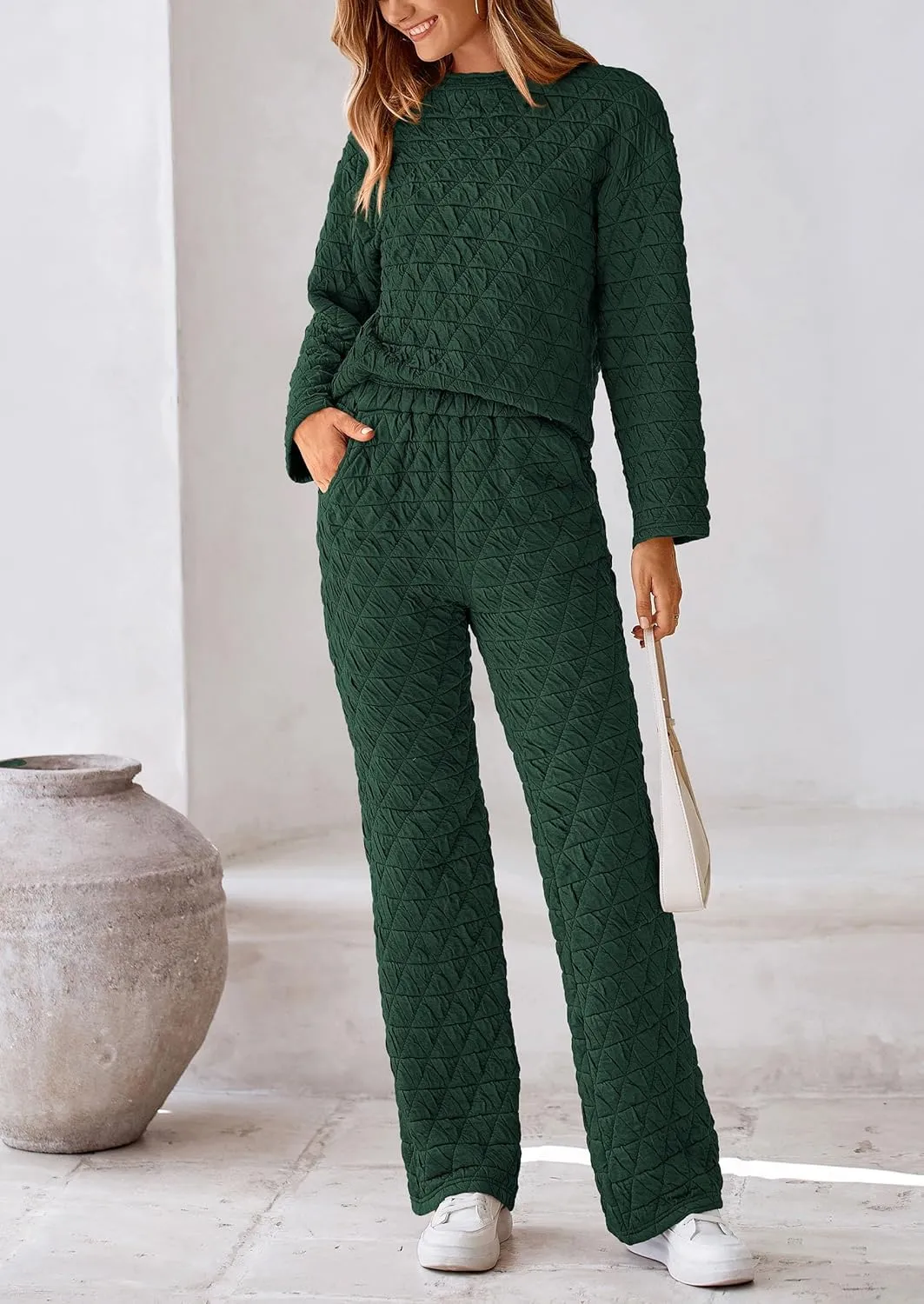 PRETTYGARDEN Women's 2 Piece Outfits Fall Fashion Clothes Quilted Long Sleeve Tops Wide Leg Pants Matching Lounge Sets